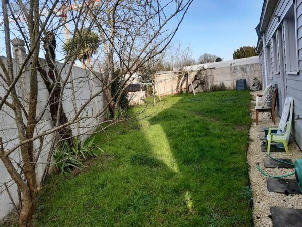 Maison individuelle à vendre à Pontivy dans le Morbihan (56300), ref : 063-371