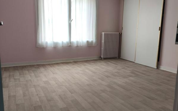 Maison à louer    4 pièces •  Ussy-sur-Marne