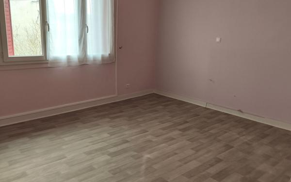 Maison à louer    4 pièces •  Ussy-sur-Marne