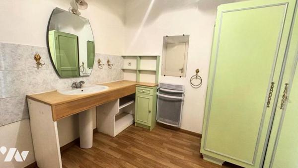 En exclusivité,  situé en plein centre ville de ST-LO appartement de 