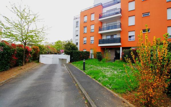 Appartement à vendre    4 pièces • 71,49 m2 Le Bourget