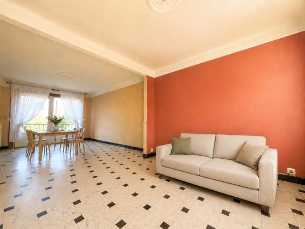 Maison 4 pièce(s) 3 chambre(s) 82 m²