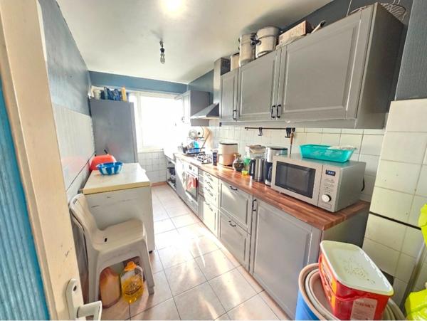 Appartement à vendre 4 pièces RIS ORANGIS (91)