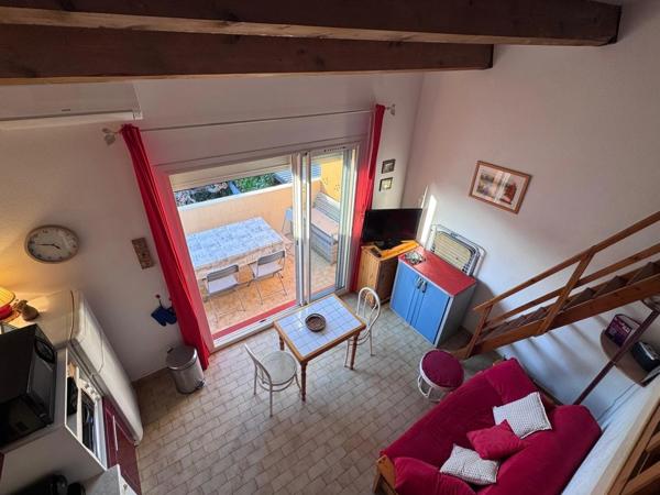 Pinède. Appartement 2 pièces mezzanine