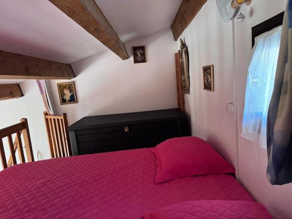 Pinède. Appartement 2 pièces mezzanine
