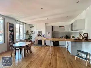 Appartement à louer 4 pièces 98.38m²