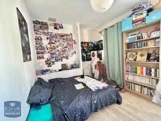 Appartement à louer 4 pièces 98.38m²