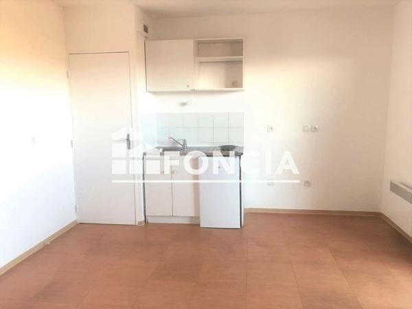 Location Studio 30.7 m² - 147 CHEMIN DE LA COMMANDERIE Marseille 13015