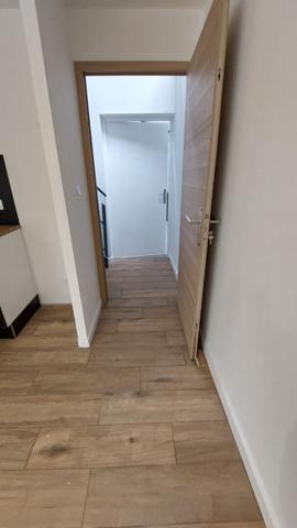 A LOUER TRES BEAU Local d'activité NEUF 227 m² - Vigneux Billiais Deniaud