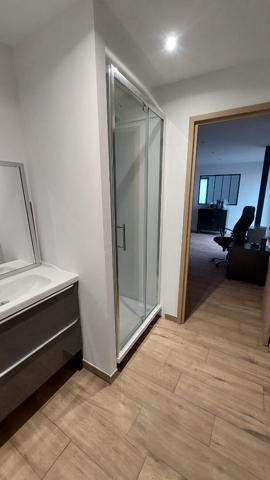 A LOUER TRES BEAU Local d'activité NEUF 227 m² - Vigneux Billiais Deniaud