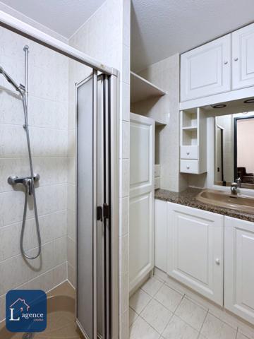 Appartement T2 de 35 m² en rez-de-jardin – Cave et place de parking privée