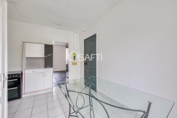 Appartement de 2 pièces en rez-de-jardin