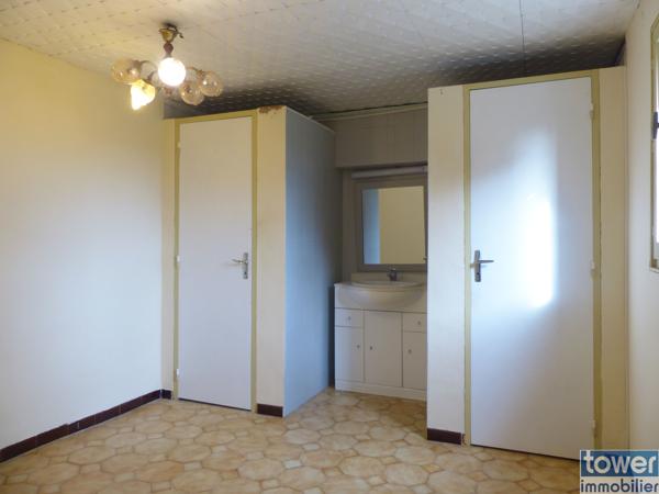 Maison
                                                                                                                                                                                                                                                                                                                        8 pièce(s)                                                                                                                                                                                                          4 chambre(s)                                                                                                                                                                                                          113  m²