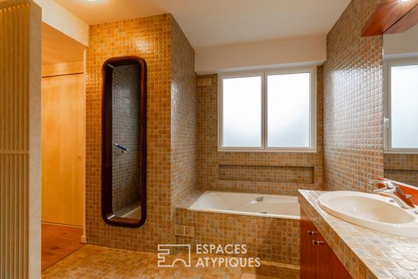 Vaste maison d’architecte avec piscine