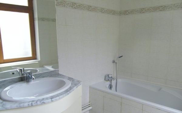 Appartement à louer    2 pièces • 50,88 m2 Laon