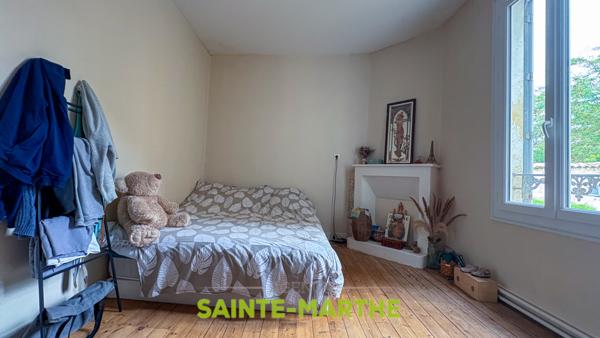 A LOUER - MAISON DE VILLE AVEC GARAGE Niort (79000)