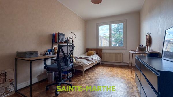 A LOUER - MAISON DE VILLE AVEC GARAGE Niort (79000)