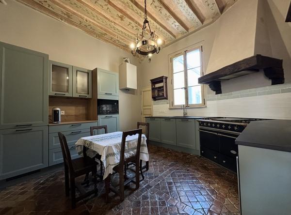 Appartement de caractère – 243 m²