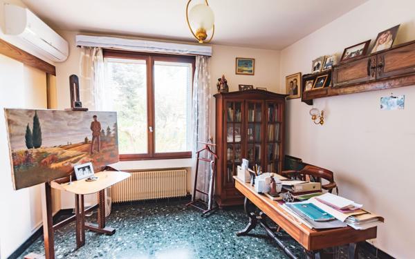 Maison à vendre    6 pièces • 175 m2 Jonquerettes