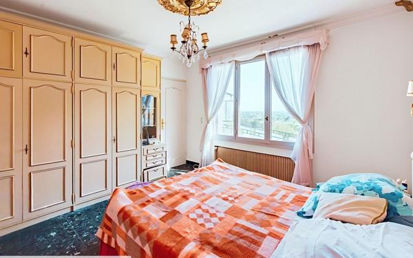 Maison à vendre    6 pièces • 175 m2 Jonquerettes