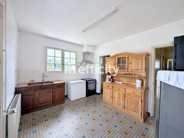 Maison
         4 pièces
        - 85 m²