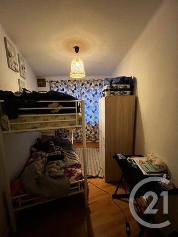 Immeuble à vendre  90 m2 HELLEMMES LILLE - 59