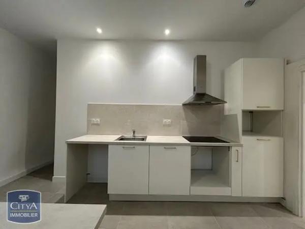 Appartement à louer 2 pièces 62.4m² Lyon 1er Arrondissement (69001)
