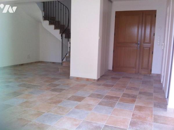 Duplex de type 4 en propriété exclusive sur terrain de 4700m2