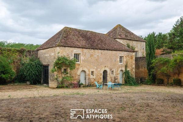 Propriété historique du XVème siècle en lisière de forêt