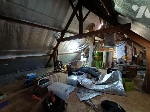 Votre office notarial TRENTE CINQ NOTAIRES vous propose - cette maison de 160 m² habitables,  d...