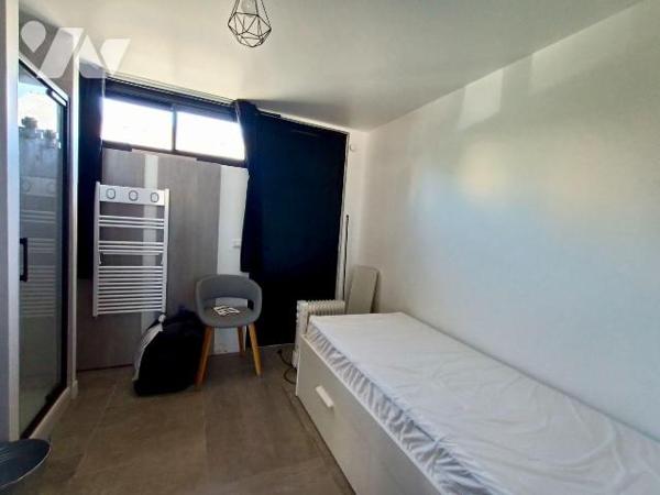 Votre office notarial TRENTE CINQ NOTAIRES vous propose - cette maison de 160 m² habitables,  d...