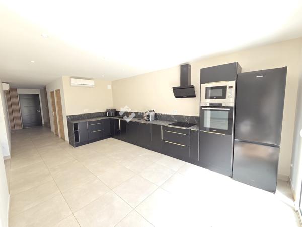 MAISON CONTEMPORAINE 195M2