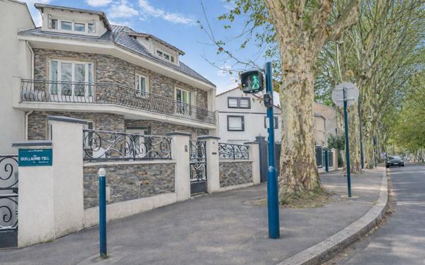 Maison à vendre    7 pièces •  Pantin