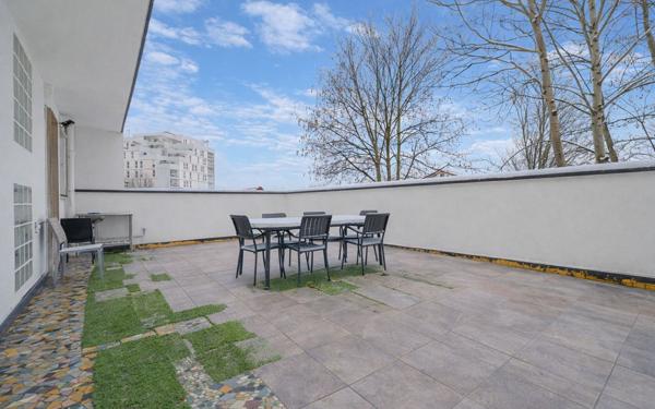 Maison à vendre    7 pièces •  Pantin