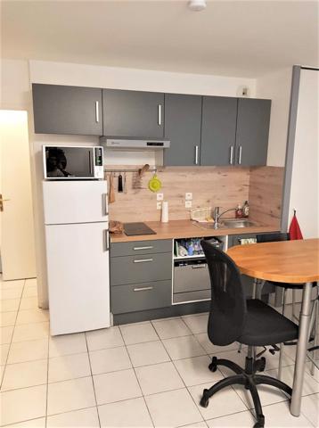 A louer 2 pièces 33 m2- Meublé – Loos A louer 2 pièces 33 m2- Meublé – Loos