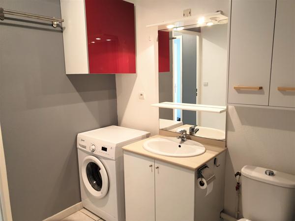 A louer 2 pièces 33 m2- Meublé – Loos A louer 2 pièces 33 m2- Meublé – Loos
