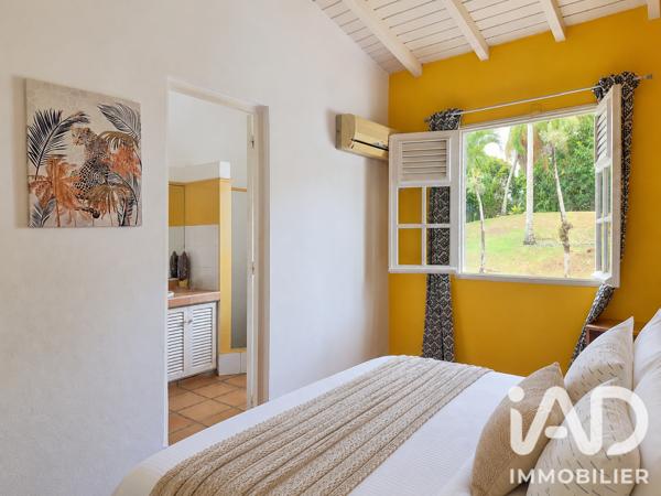 Maison à vendre 6 pièces 198 m² Sainte-Rose