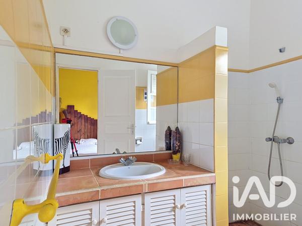 Maison à vendre 6 pièces 198 m² Sainte-Rose