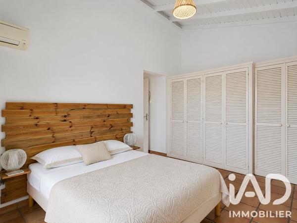 Maison à vendre 6 pièces 198 m² Sainte-Rose