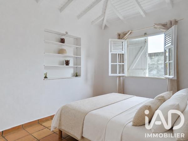 Maison à vendre 6 pièces 198 m² Sainte-Rose