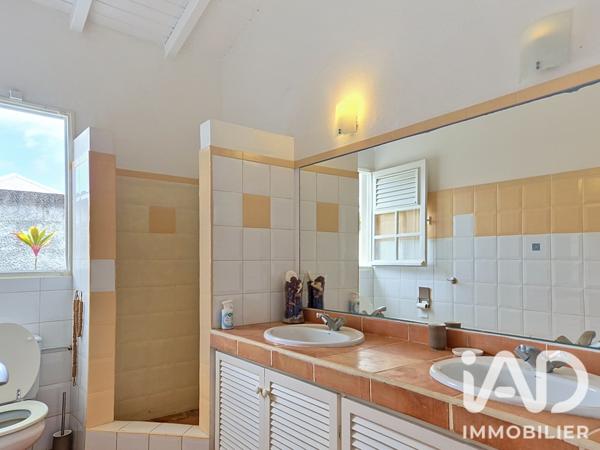 Maison à vendre 6 pièces 198 m² Sainte-Rose
