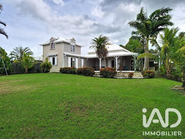 Maison à vendre 6 pièces 198 m² Sainte-Rose