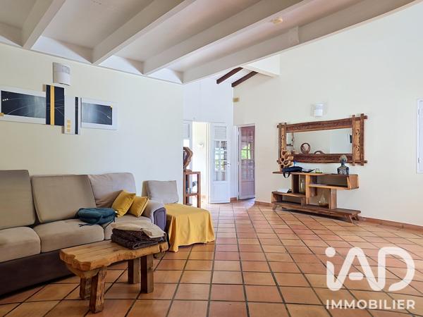 Maison à vendre 6 pièces 198 m² Sainte-Rose