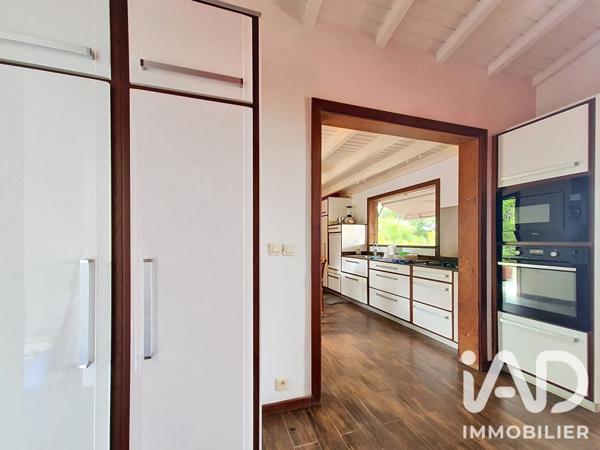 Maison à vendre 6 pièces 198 m² Sainte-Rose