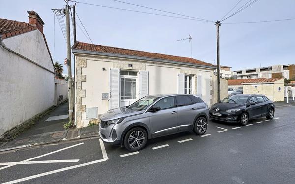 Maison à vendre    2 pièces • 49,26 m2 La Rochelle