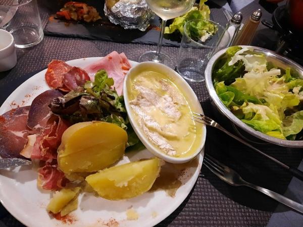 Fonds de commerce à vendre SAINT LARY SOULAN (65)