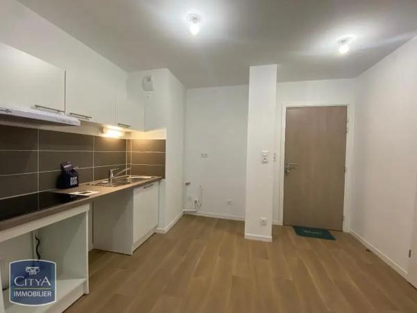 Appartement à louer 2 pièces 42.43m² Mainvilliers (28300)