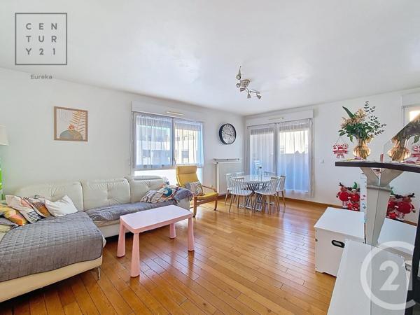 Appartement F4 à vendre  4 pièces - 79,21 m2 FRESNES - 94