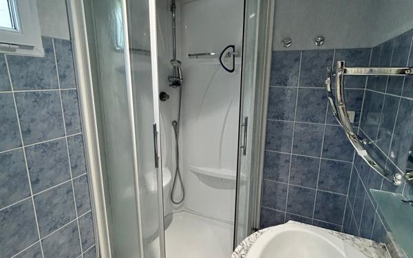 Maison à vendre    6 pièces •  Talence