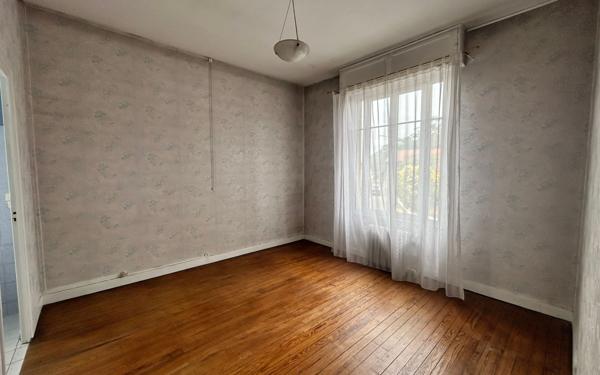 Maison à vendre    6 pièces •  Talence